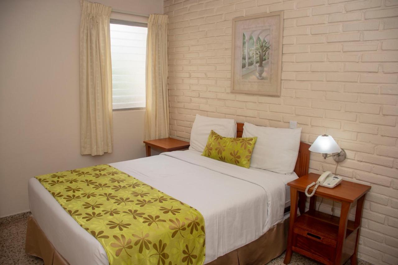 Hotel Mac Arthur เตกูซิกัลปา ภายนอก รูปภาพ