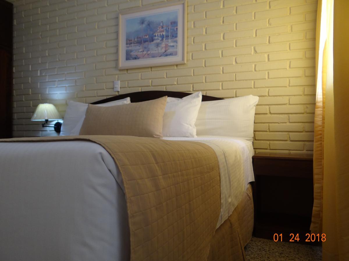 Hotel Mac Arthur เตกูซิกัลปา ห้อง รูปภาพ
