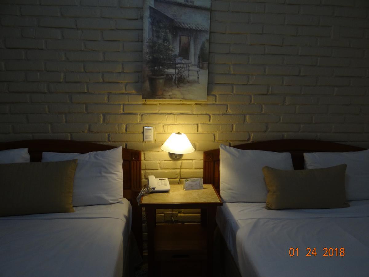 Hotel Mac Arthur เตกูซิกัลปา ภายนอก รูปภาพ
