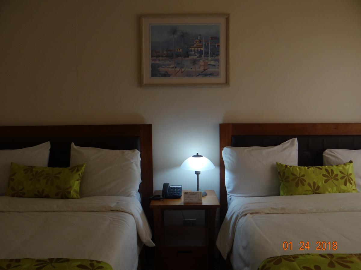 Hotel Mac Arthur เตกูซิกัลปา ภายนอก รูปภาพ