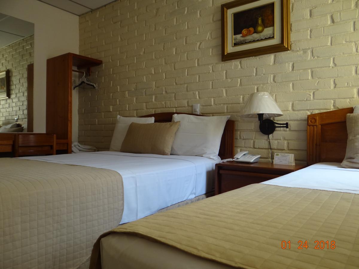 Hotel Mac Arthur เตกูซิกัลปา ภายนอก รูปภาพ