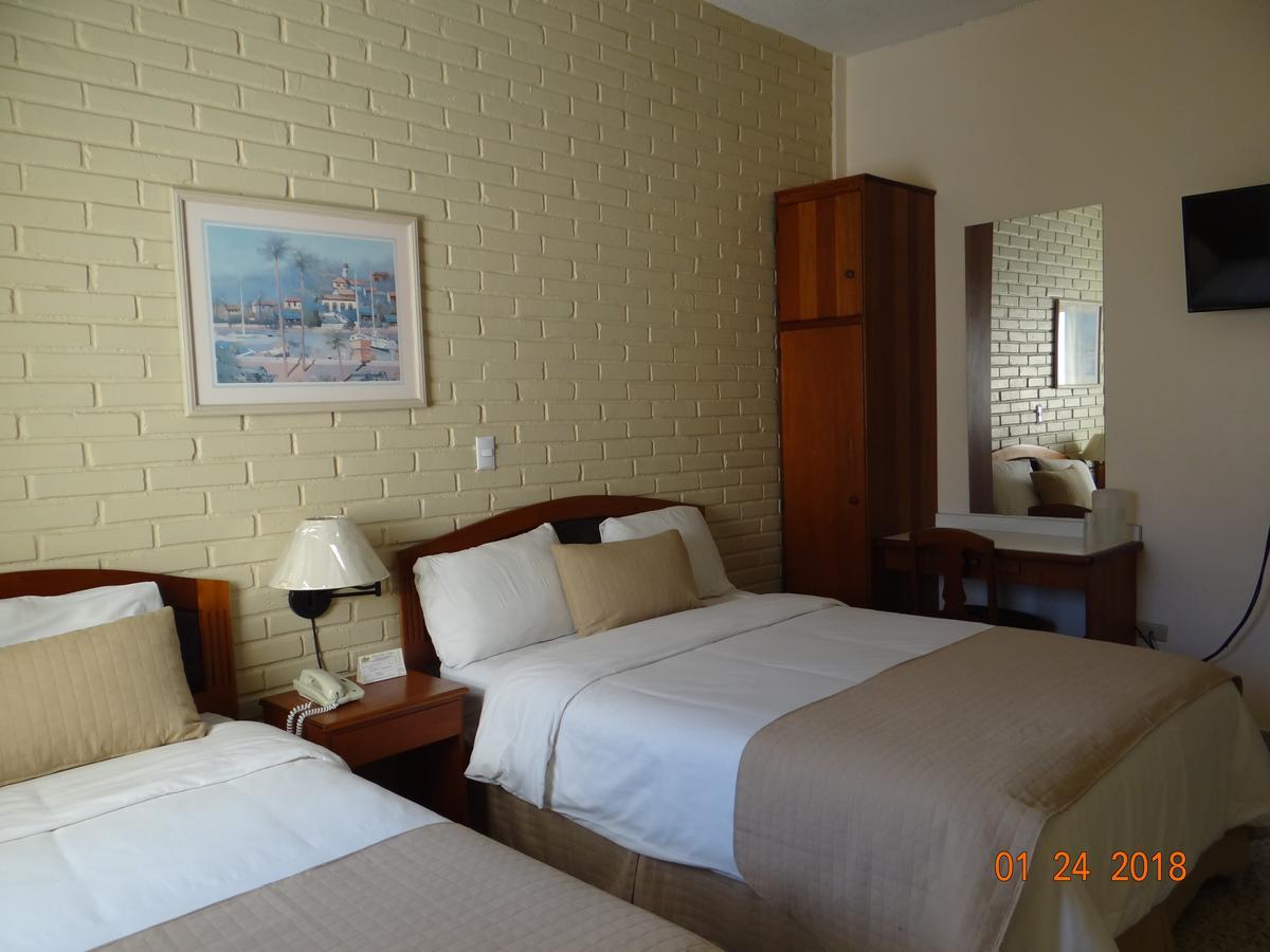 Hotel Mac Arthur เตกูซิกัลปา ภายนอก รูปภาพ